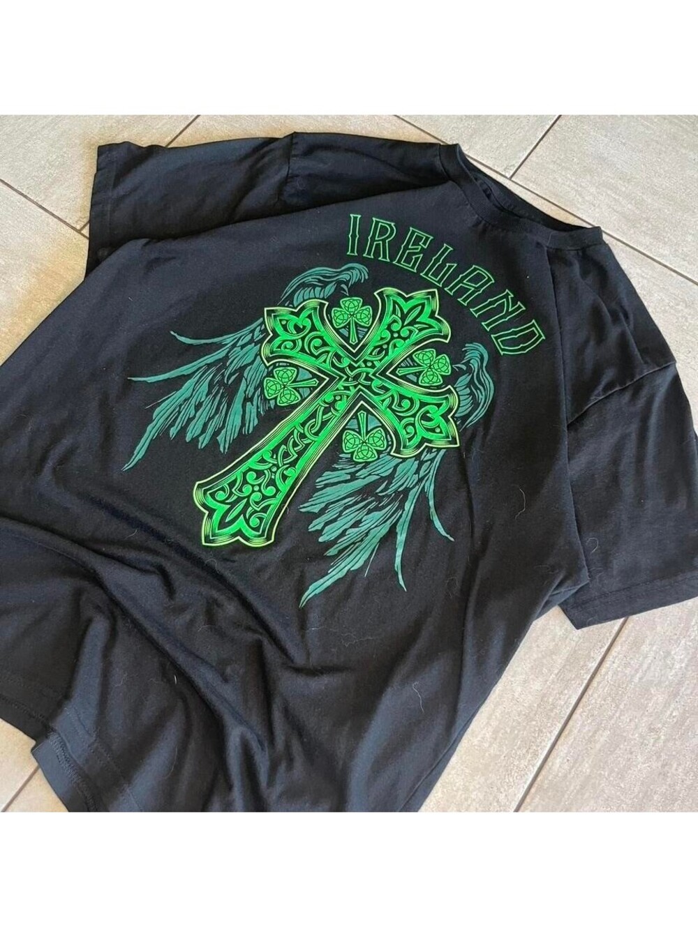 Y2K style Ireland cross tee - Picture 2 of 6